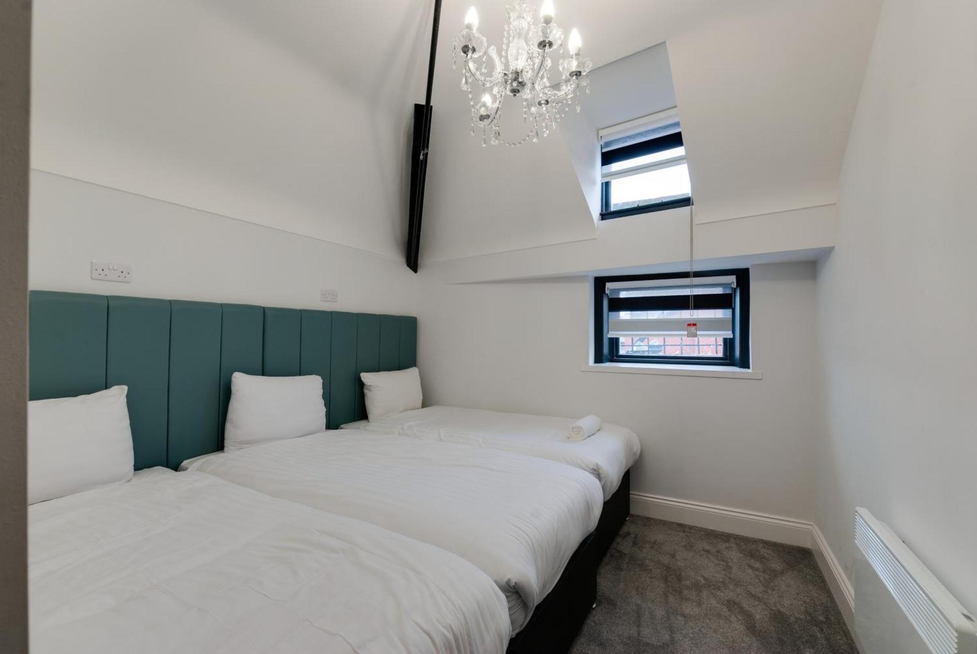 Temple Court Cavern Quarter Apartments By Happy Days Liverpool Exterior foto